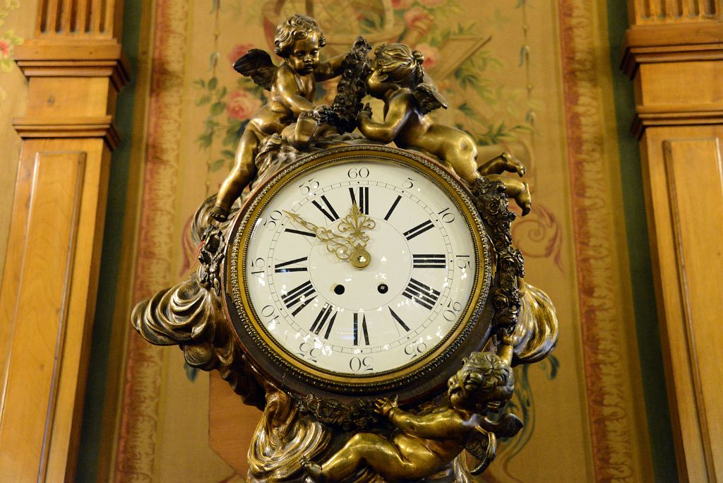 36 Old Clock Close Up La Sala Publica de Lectura  Reading Room National Congress Tour Buenos Aires